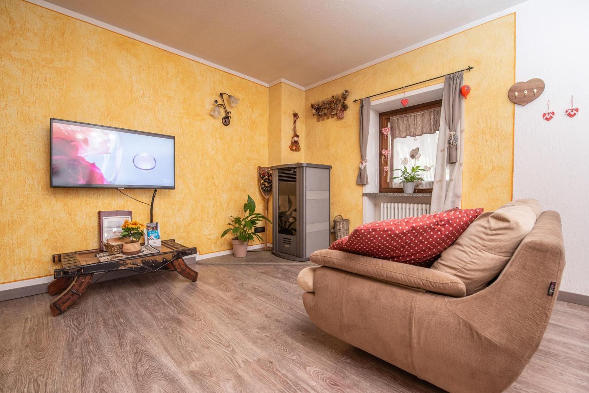 Casa Kristel Cir Comunale N 14 Аоста Экстерьер фото